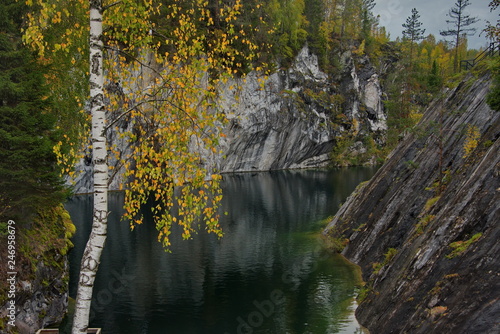 Fototapeta Naklejka Na Ścianę i Meble -  Russia. Karelia. Ruskeala mountain Park is a former marble quarry filled with groundwater.