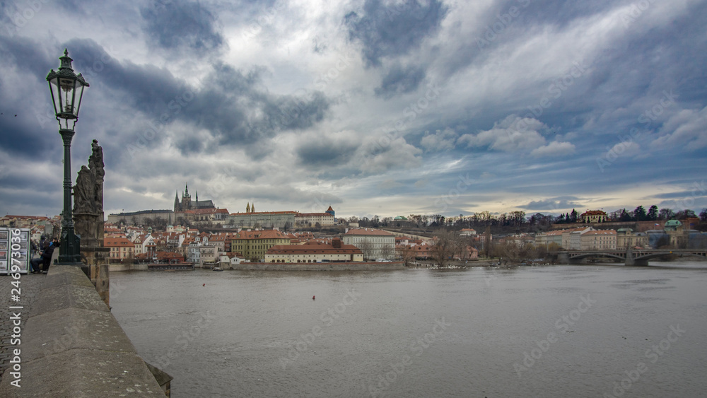 Fototapeta premium Karlsbrücke im Prag