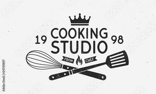 Cooking logo. Vintage design. Retro emblem for culinary school, food studio, cooking courses. Vector Logo template. photo