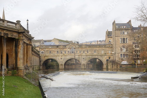The river Avon in Bath UK and the Pulteney bridge built 1774