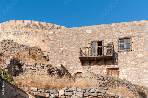 Hausruinen auf der Insel Spinalonga auf Kreta