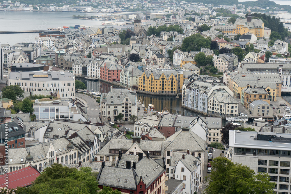 Fototapeta premium Blick vom Aksla auf Ålesund