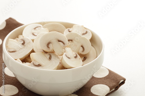 Sliced mushroom for prepared food image