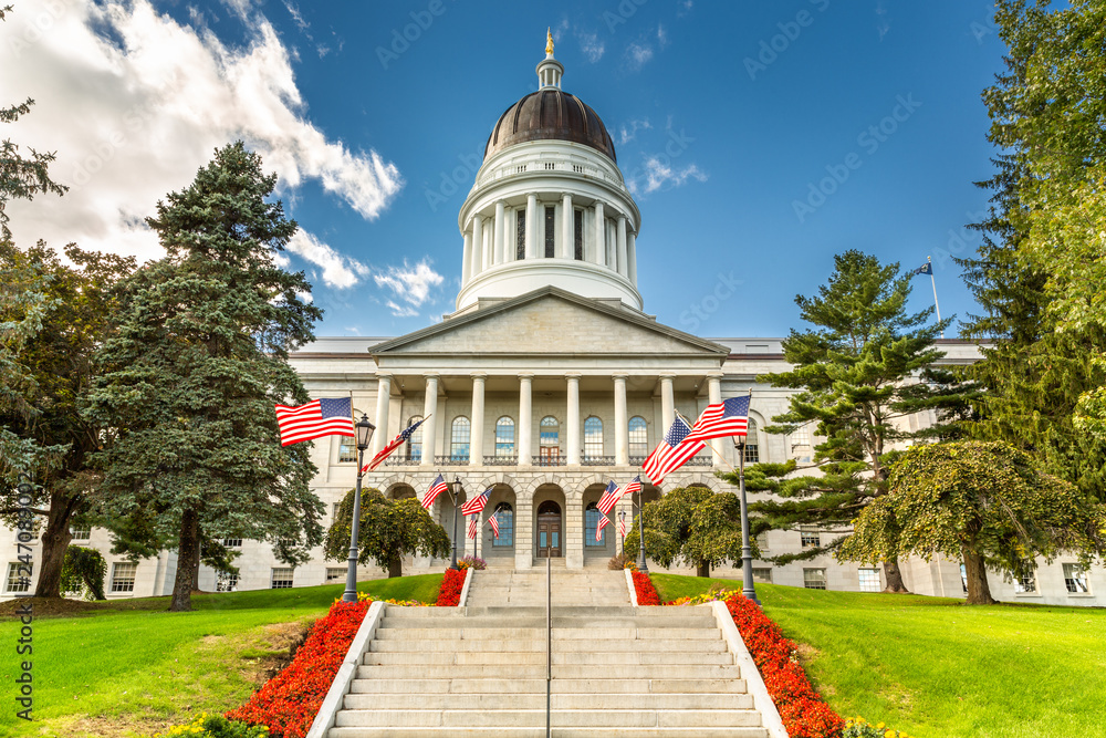Maine State House, in Augusta, on a sunny day. The building was completed in 1832, one year after Augusta became the capital of Maine