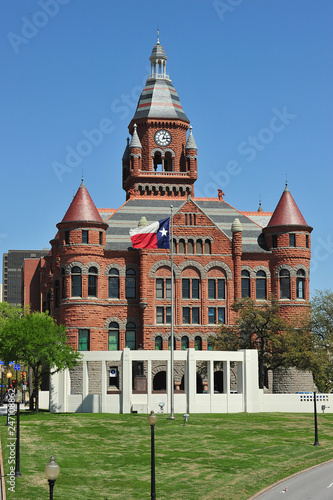 Red Courthouse