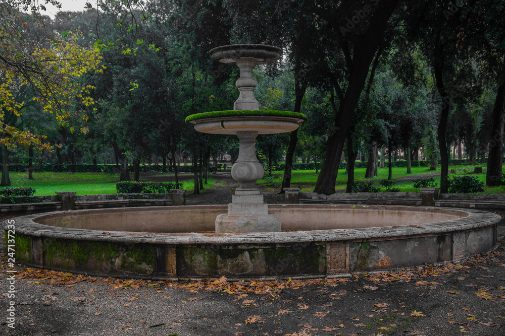 Villa Borghese big fountain
