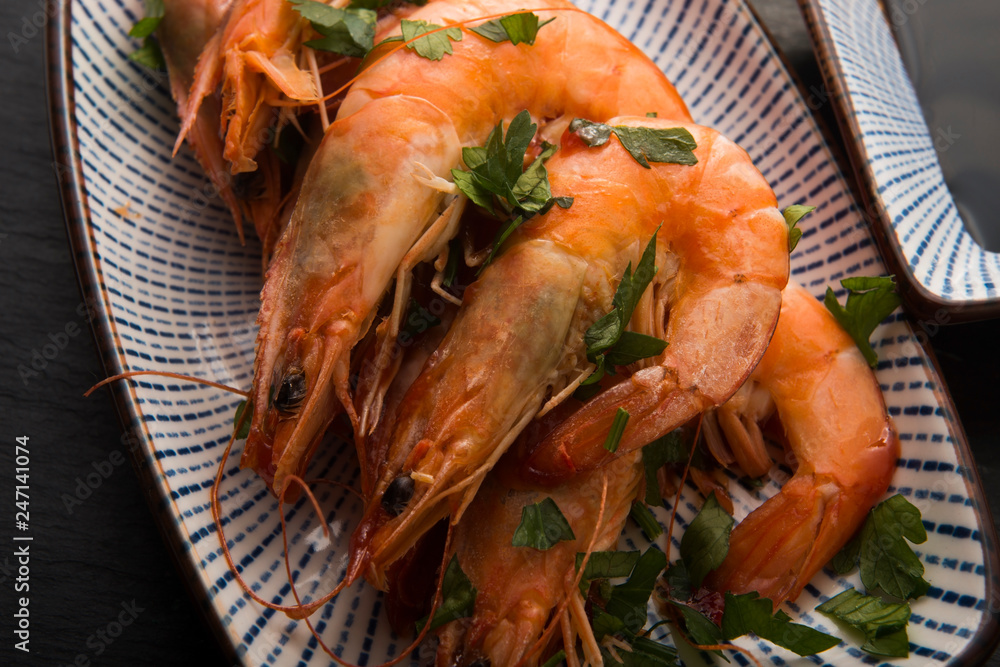 grilled shrimps with tomato sauce