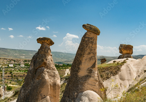 Cappadocia landmark, Twin fairy chimneys