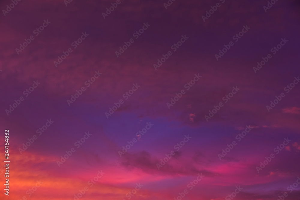 Obraz premium Golden hours burning sky sunset high resolution image