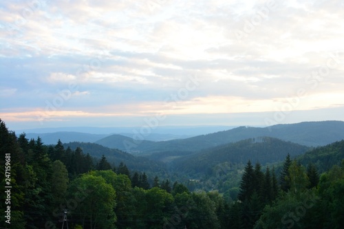 Fototapeta Naklejka Na Ścianę i Meble -  view of green mountains and sky