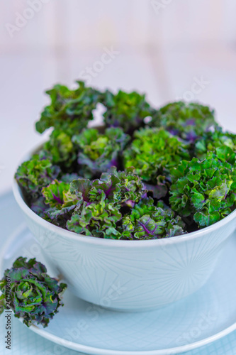 frische Kalettes in einer Schüssel