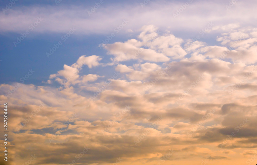 Obraz premium Clear sky background in summer