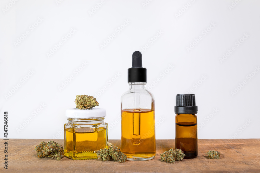 Medikament CBD Cannabis als Medizin und Hanf als Öl in Glas Flasche Stock  Photo | Adobe Stock