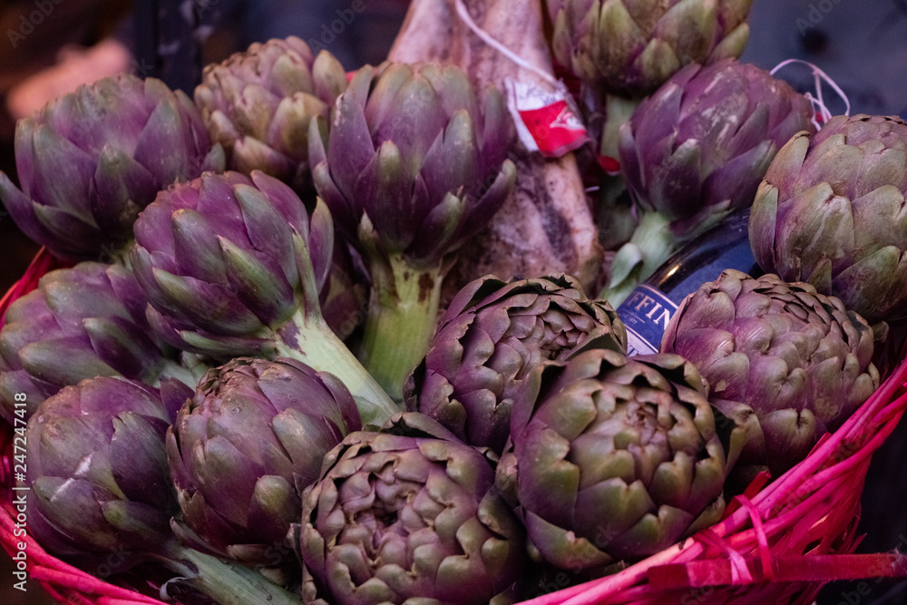Fototapeta premium Artichokes