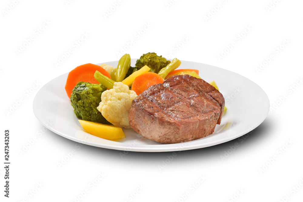 Grilled fillet mignon with vegetables