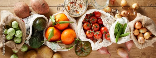 Panel kuchenny z motywem Organic vegetables assortment banner concept