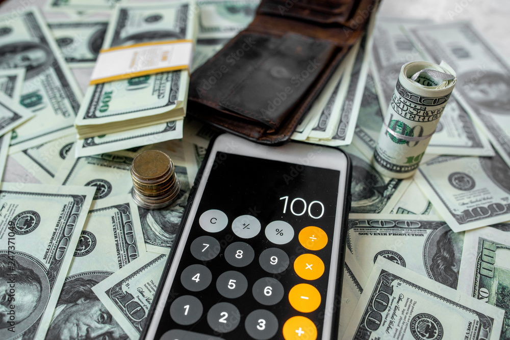 Fototapeta premium Hundreds of notes on the table