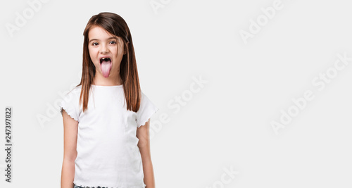 фотографія Full body little girl expression of confidence and emotion, fun and friendly, sh