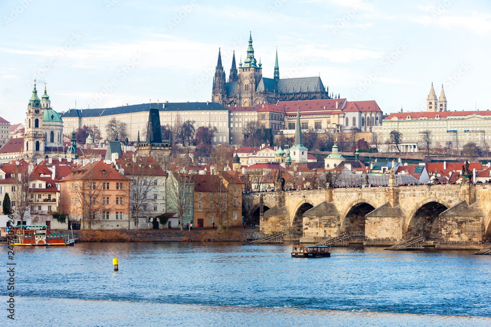 Obraz premium Hradcany with Charles bridge, Prague, Czech Republic