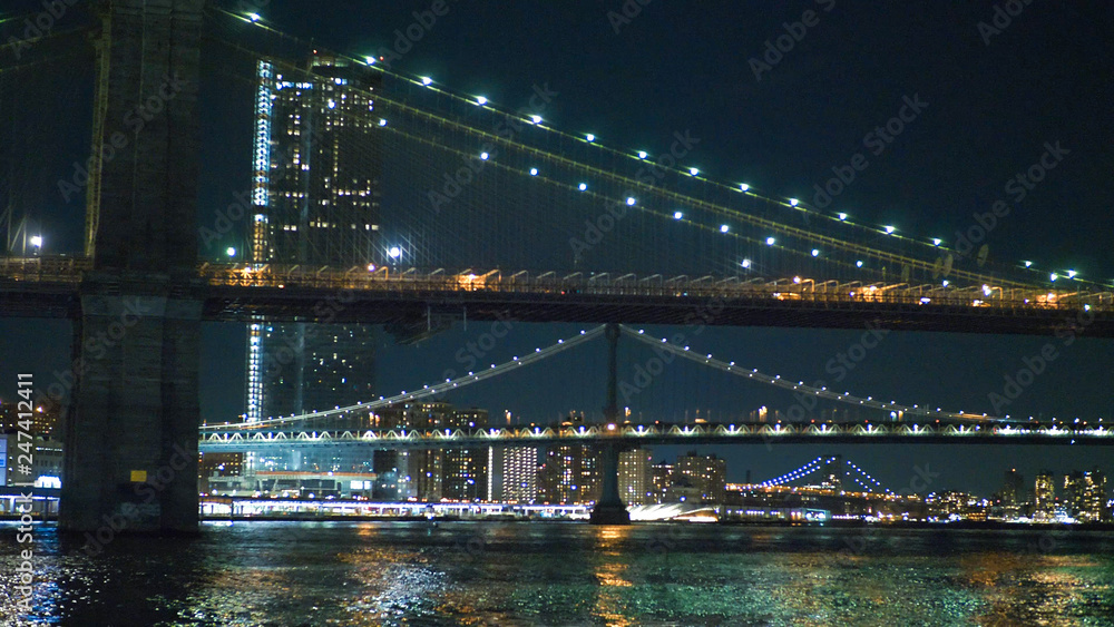 Fototapeta premium The Bridges over Hudson River are a romantic place at night