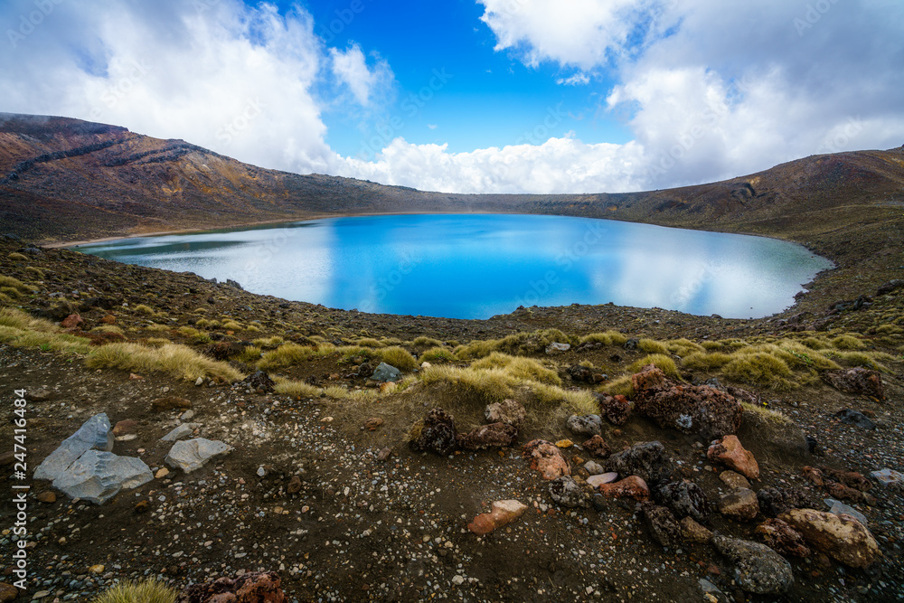 tongariro alpine crossing,blue lake,volcanic crater,new zealand 2