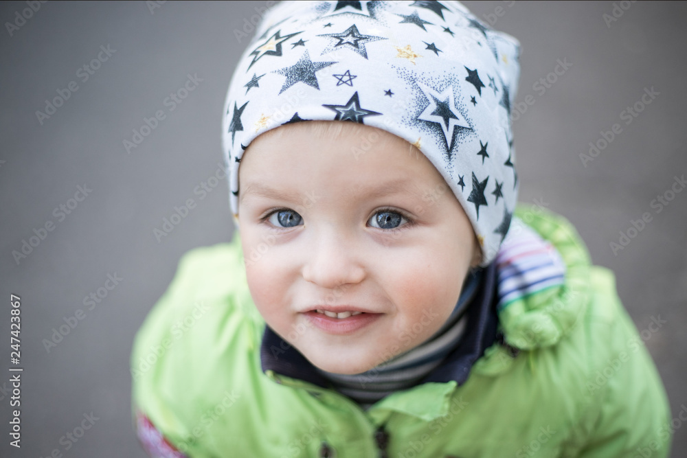 Child with gray eyes Child with gray eyes