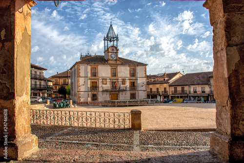 Ayuntamiento y plaza de Riaza photo