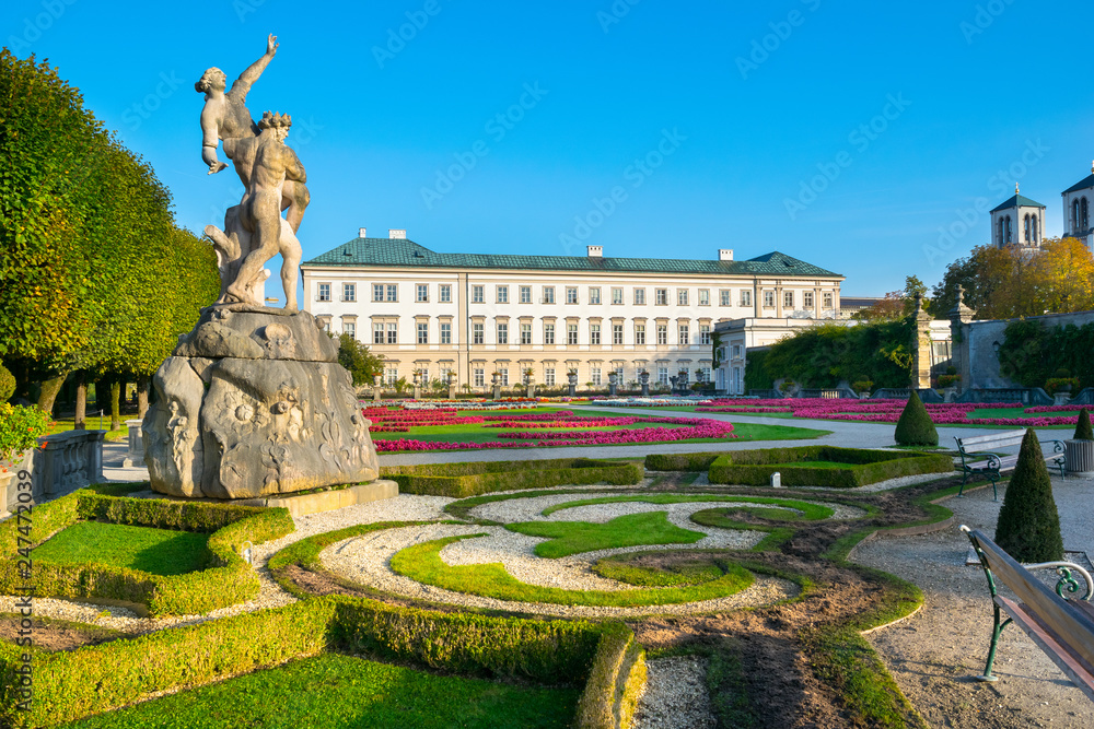 Fototapeta premium Wonderfull autumn day in Mirabell Palace and Gardens ( Schloss Mirabell) - Salzburg, Austria