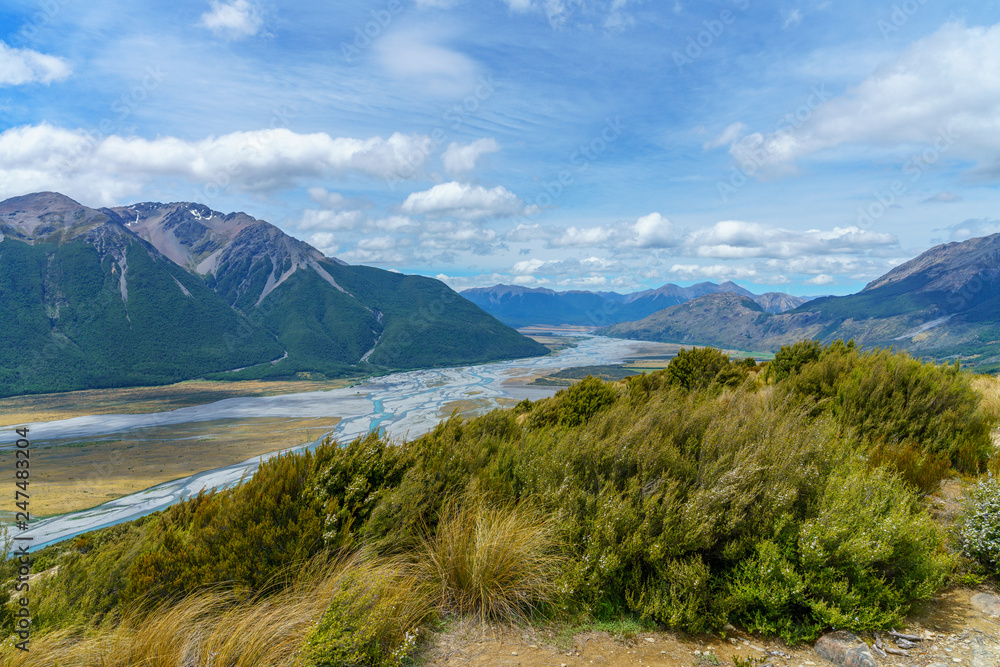 Obraz premium hiking the bealey spur track, arthurs pass, new zealand 21