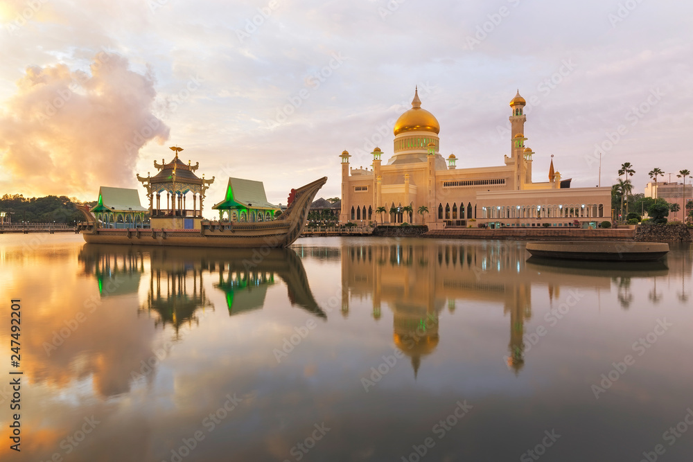 Obraz premium Sultan Omar Ali Saifuddien Mosque in Brunei