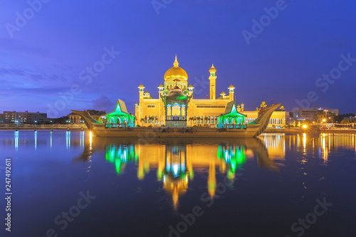 Sultan Omar Ali Saifuddien Mosque in Brunei