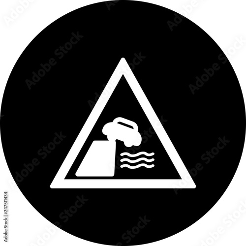  Vector Road leads on to quay or river bank Icon