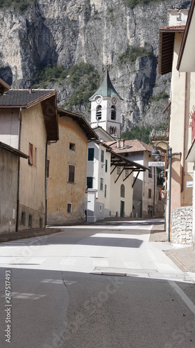 ROVERE' DELLA LUNA - PIANA ROTALIANA - TRENTINO