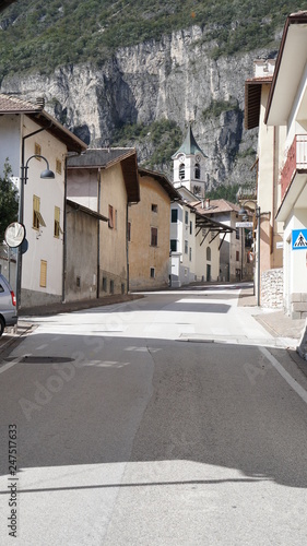 ROVERE' DELLA LUNA - PIANA ROTALIANA - TRENTINO