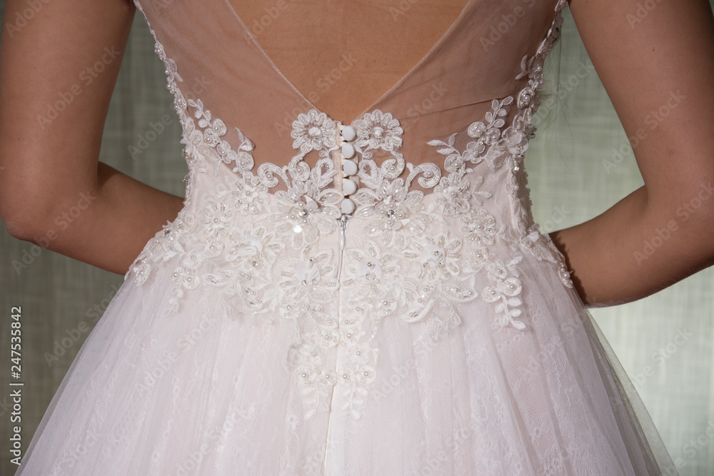 Luxury Wedding dress ,detail,hairstyle