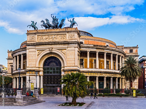 Teatro Politeama Garibaldi, Palermo
