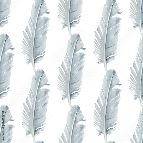 Seamless pattern with pigeon feathers © shoshina