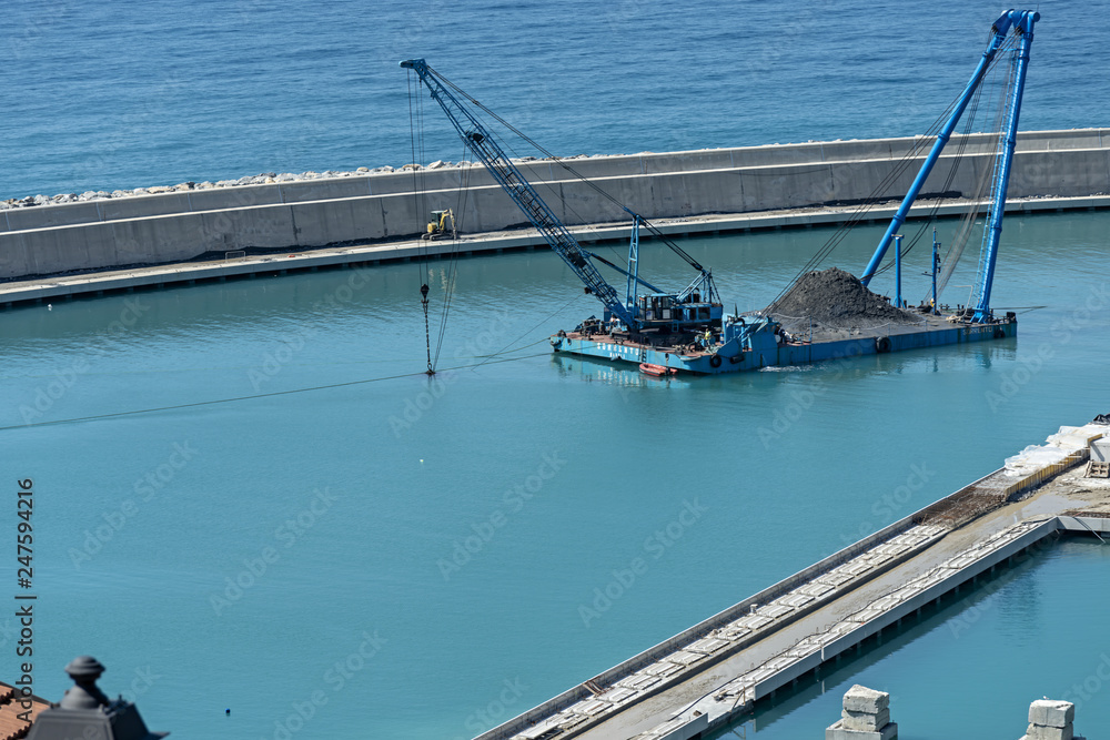 Italia Liguria Ventimiglia costruzione porto