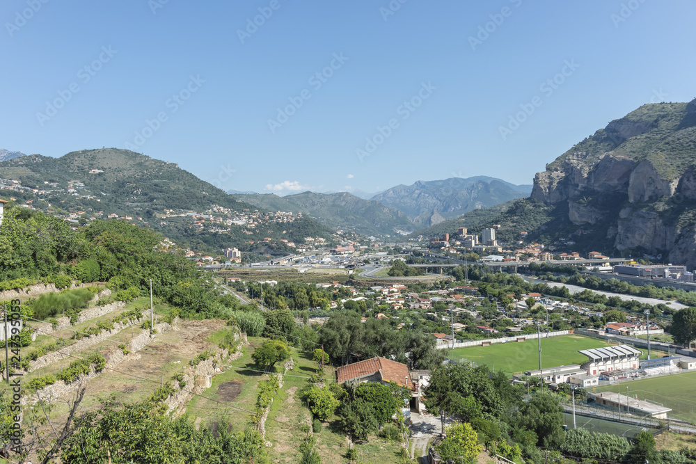 Italia Liguria Ventimiglia valle del fiome Roia Italia Liguria Ventimiglia valle del fiome Roia