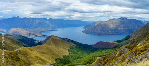 hiking the ben lomond track, view of lake wakatipu at queenstown, new zealand 41