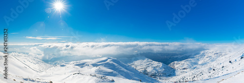 Fotografía Sun And Clouds Over Mount Hermon,  Winter in Israel - Sunny Day At Mount Hermon