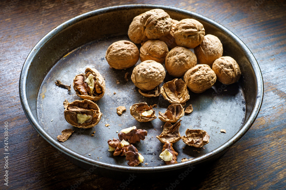 Walnuts Cracked Shells Walnuts Cracked Shells