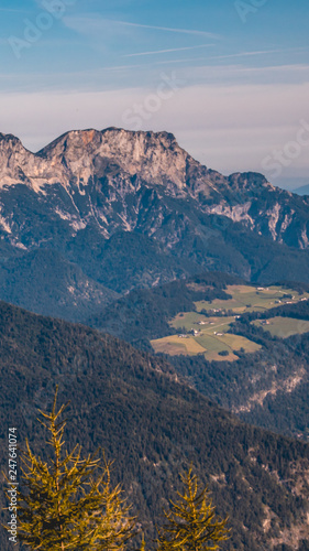 Smartphone HD wallpaper of beautiful alpine view at Kehlsteinhaus - Eagle s Nest - Berchtesgaden - Bavaria - Germany