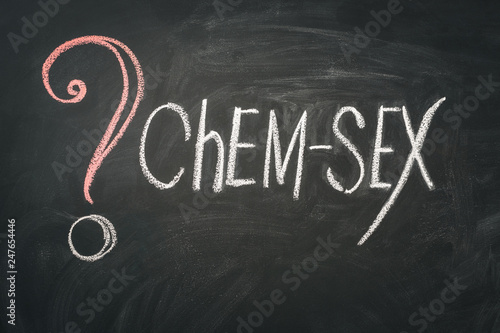 Obraz na płótnie Question Mark and inscription chem sex on chalkboard w salonie