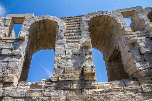 Wallpaper Mural Arles, Provenza, Francia Torontodigital.ca