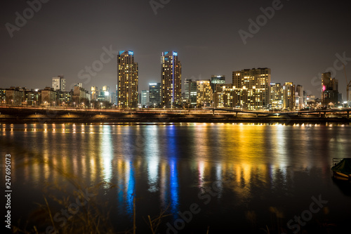 Hang gang river at night © santiago