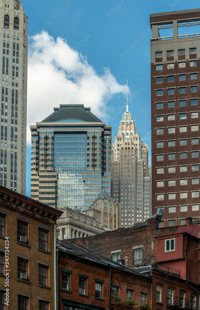 Fototapeta premium Buildings in Manhattan, New York