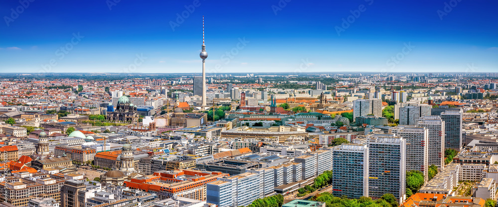 panoramic view at the city center of berlin - obrazy, fototapety, plakaty 
