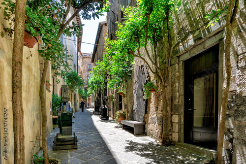 Fototapeta Naklejka Na Ścianę i Meble -  Coole Gasse in Orvieto