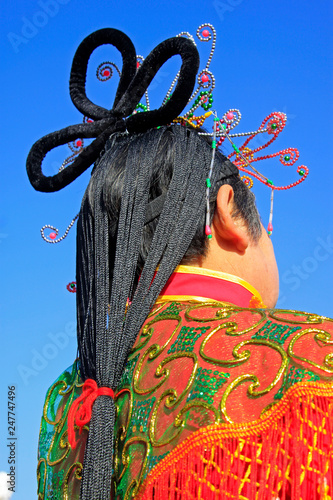 traditional Chinese style yangko headwear photo